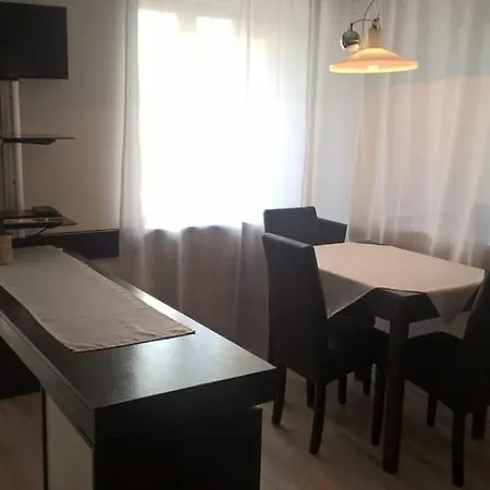 By The Sea - Volosko, - 7839 דירה